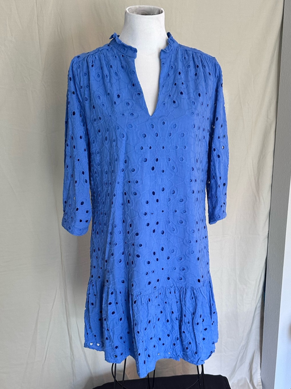 Cynthia Rowley Bright Blue Eyelet Mini Dress large 100% cotton cornflower ruffle